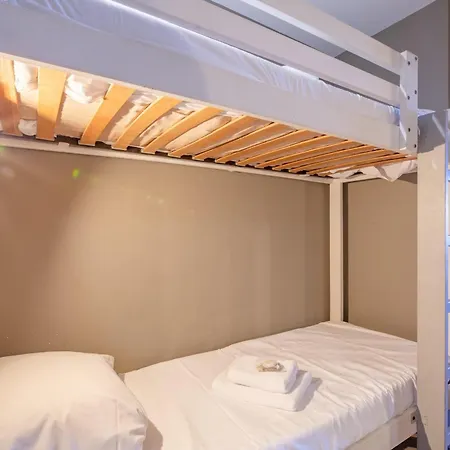 Des Marines - Welkeys Apartment